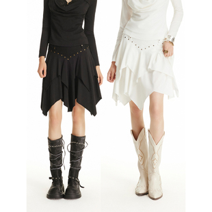 USS春秋季不规则半身裙铆钉点缀荷叶边裙摆甜酷风小众设计短裙