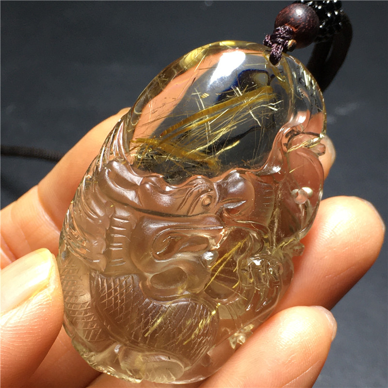 天然水晶钛晶雕件吊坠饰品平安无事龙牌男佩戴馈赠礼物挂件店家推
