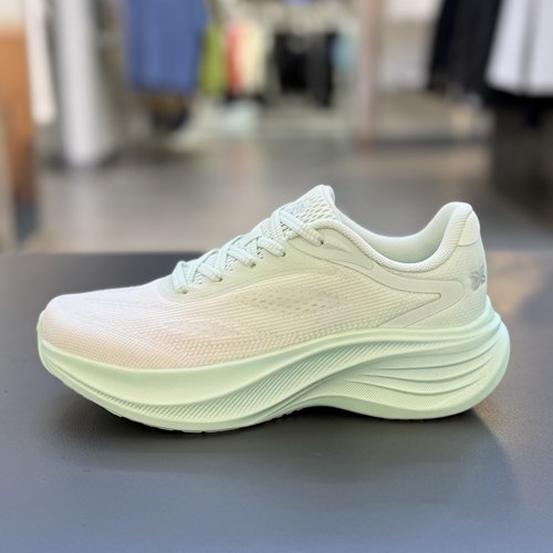 安踏缓震跑鞋女款2026年夏季新款运动鞋叶子跑鞋122625536
