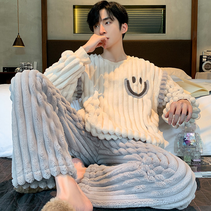 春秋冬季珊瑚绒睡衣男加绒冬天男生保暖学生薄款可爱法兰绒家居服