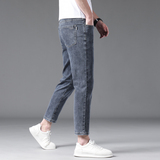 2467-9常规青年男装牛仔九分裤四季可穿弹力九分裤直筒裤，男装牛仔裤，奇怪漫猴工厂店