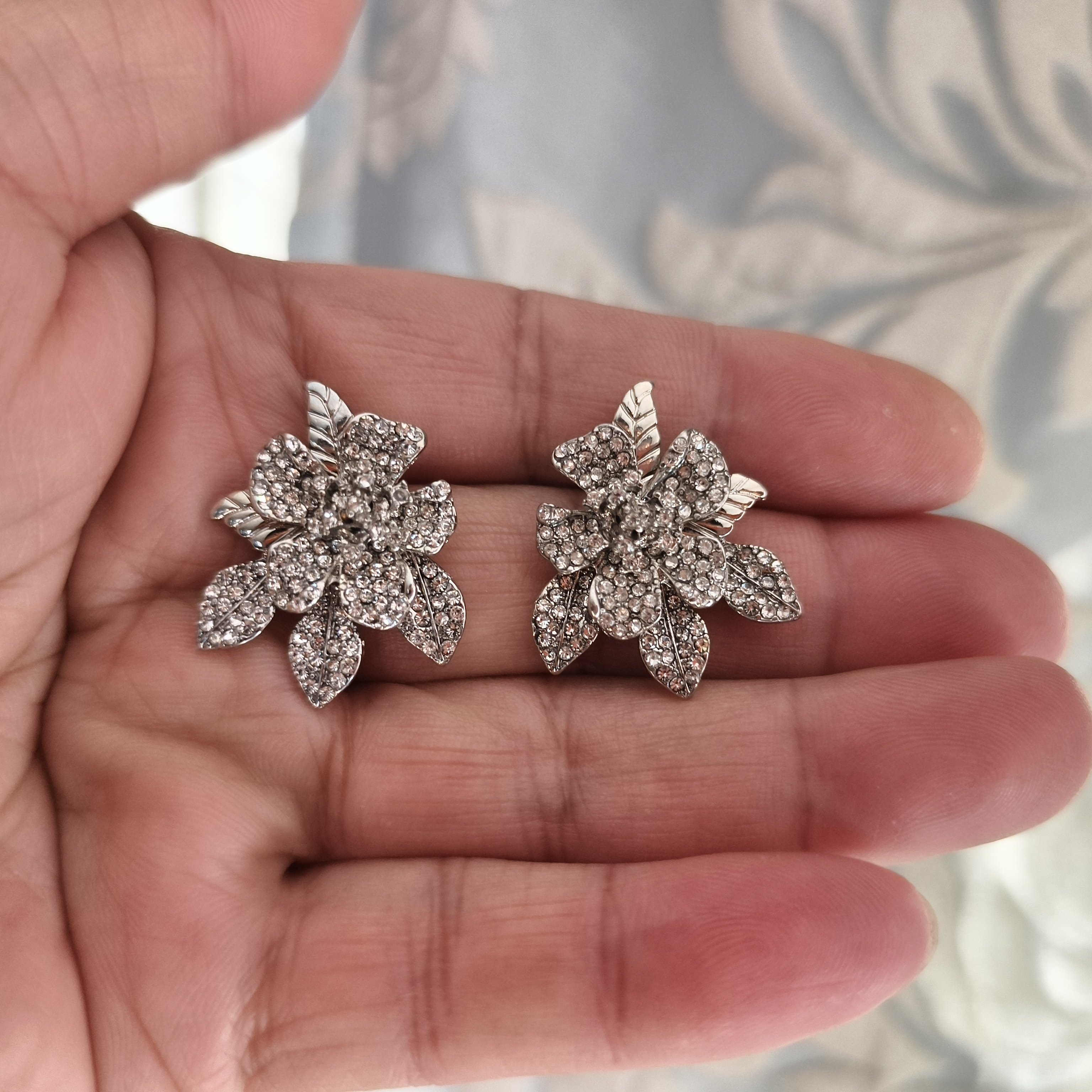 青岛外贸饰品耳环耳钉潮流时尚宫廷风复古镂空透雕花草图案耳坠,饰品/流行首饰/时尚饰品新,耳环,淘宝优惠券,粉丝福利购,淘宝优惠卷