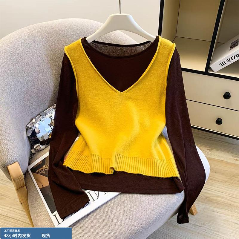 杭州四季青高档爆款时尚套装2025年秋冬季新款T恤叠穿马甲两件套