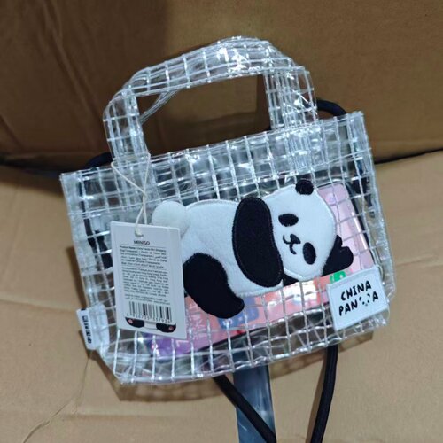 透明PVC斜挎包女包熊猫MINI熊猫绣花包包拍照包包玩偶痛包斜挎包