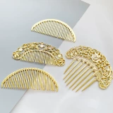 Цветные легирующие булочки разнообразные двойные полусленные полумесяцы