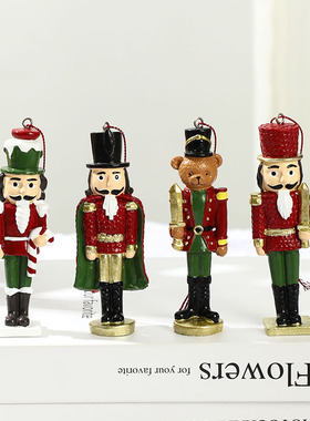 Christmas standing posture walnut soldier small pendant doll