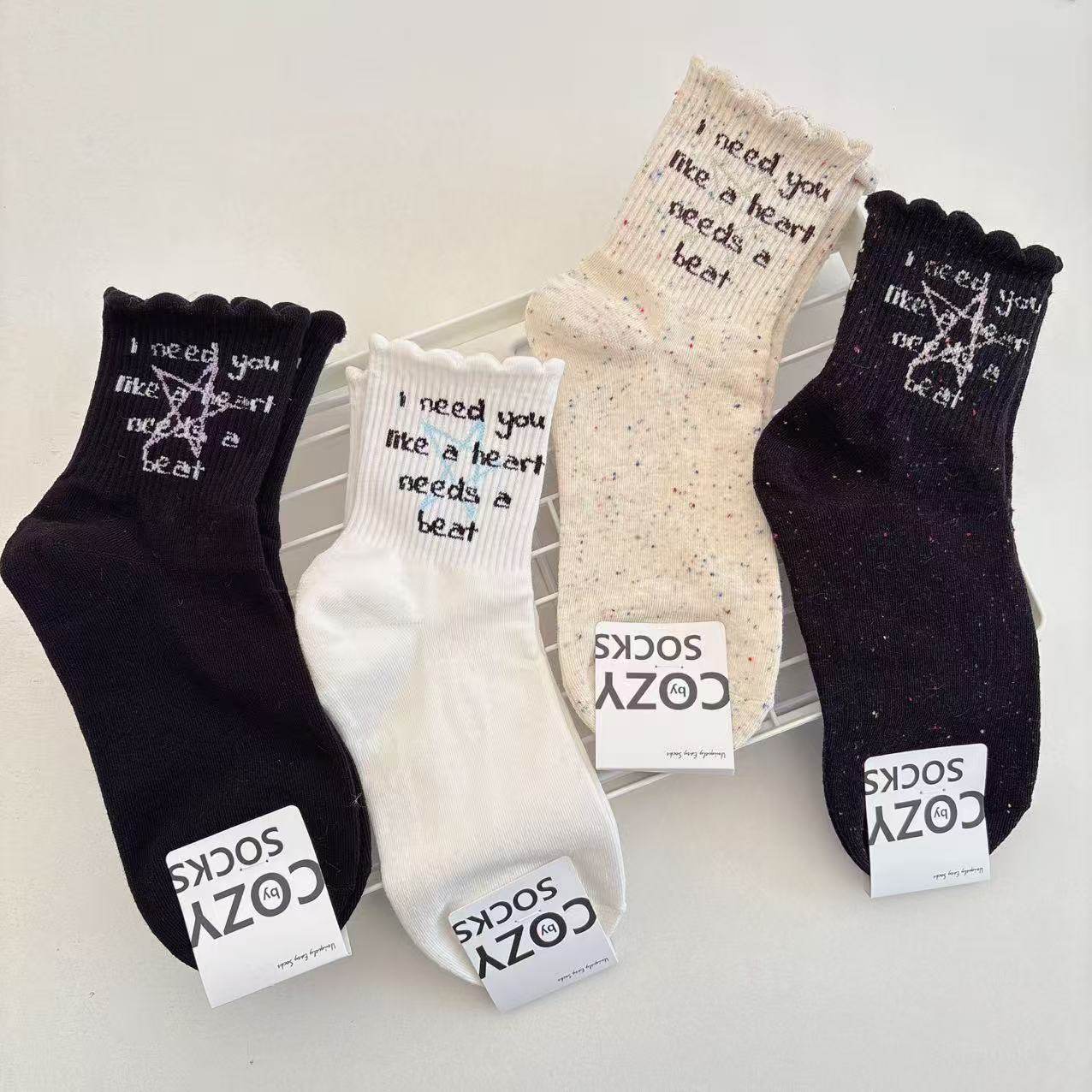 韩国25秋冬新品袜子日系字母星星花边女袜中筒袜时尚潮流船袜棉袜