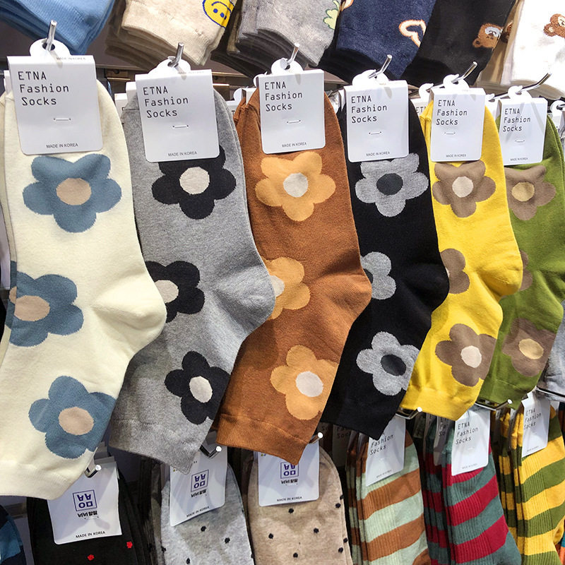 ETNA秋冬新款创意插画太阳花女袜中筒韩国袜子美拉德复古圆点