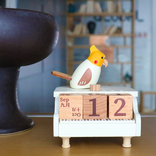 木质钢琴音乐盒旋转八音盒卡农万年历摆件男女孩女生生日新年礼物