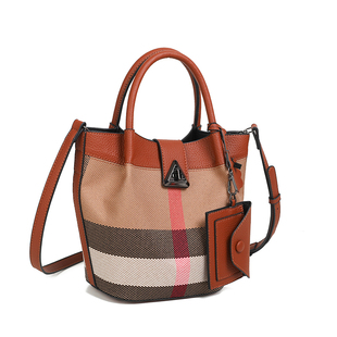 包包女式2026新款高级感格子帆布包牛皮子母水桶包手提单肩斜挎包