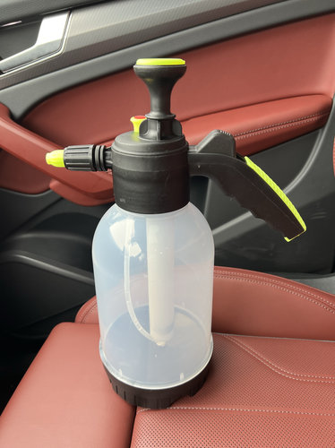 汽车贴膜用气压式喷水壶洗车小型高压塑料大容量喷雾器透明洒水壶
