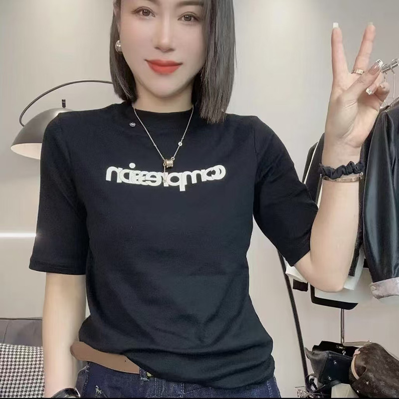 半袖正肩T恤女五分袖黑色圆领早秋季设计感巨显瘦中袖上衣打底衫