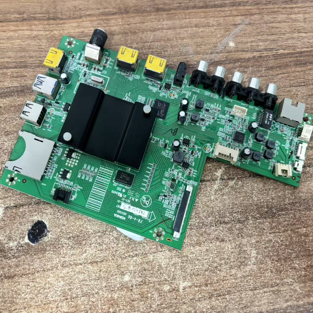 原装康佳U49 电视主板35021197配屏3153YT 72003153YT非代用