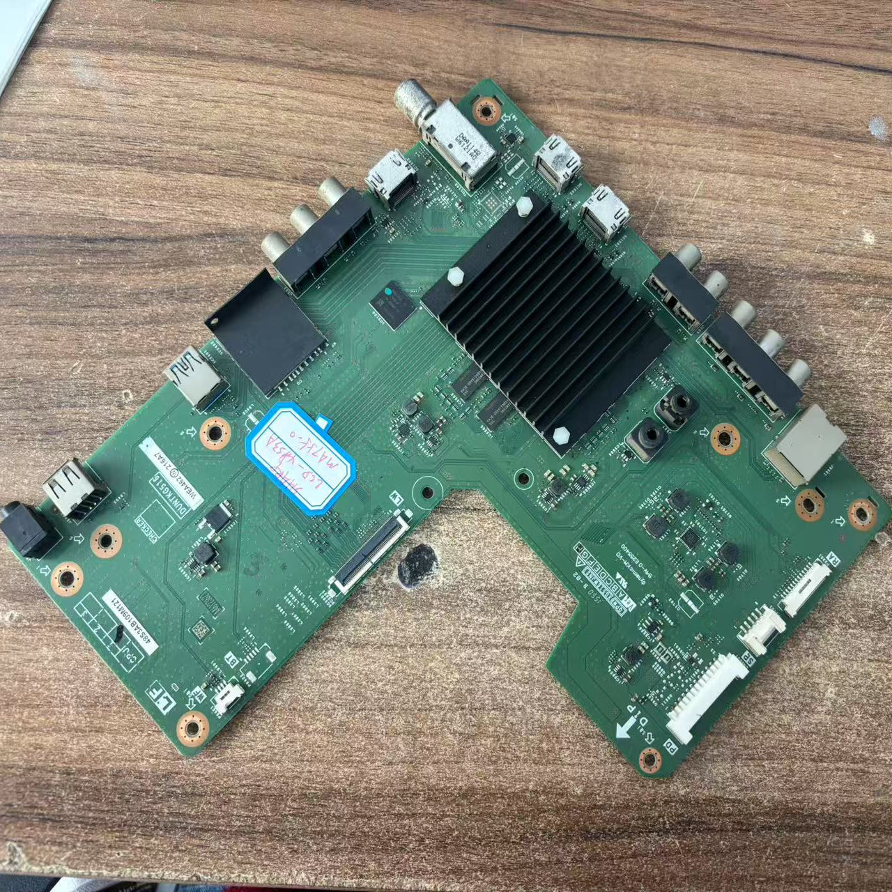 夏普LCD-40S3A/48S3A/50S3A/55S3A/58S3A/65S3A主板QPWBXG516WJN2
