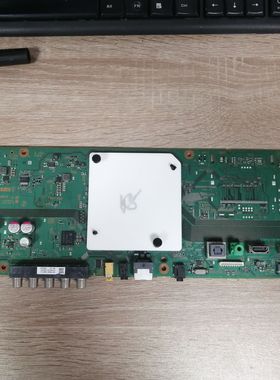 索尼KD-49X7500E电视机 主板1-981-326-32屏YM7S490HNG11实物图