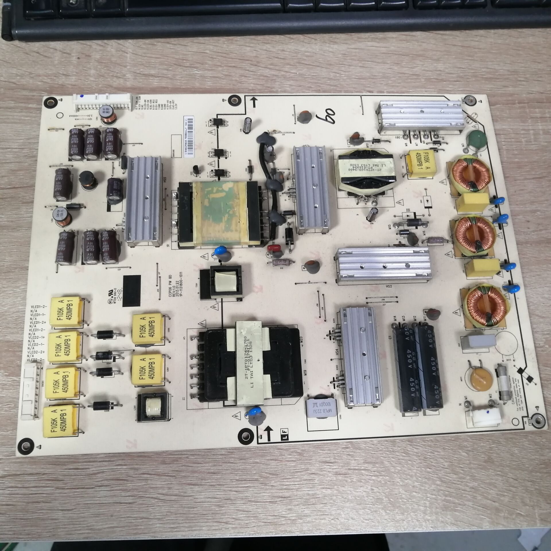 乐视TVLetvX60电源板1