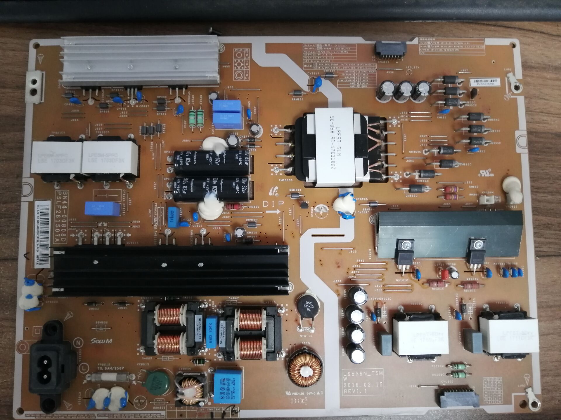 A三星UA65KU6880JXXZ电源