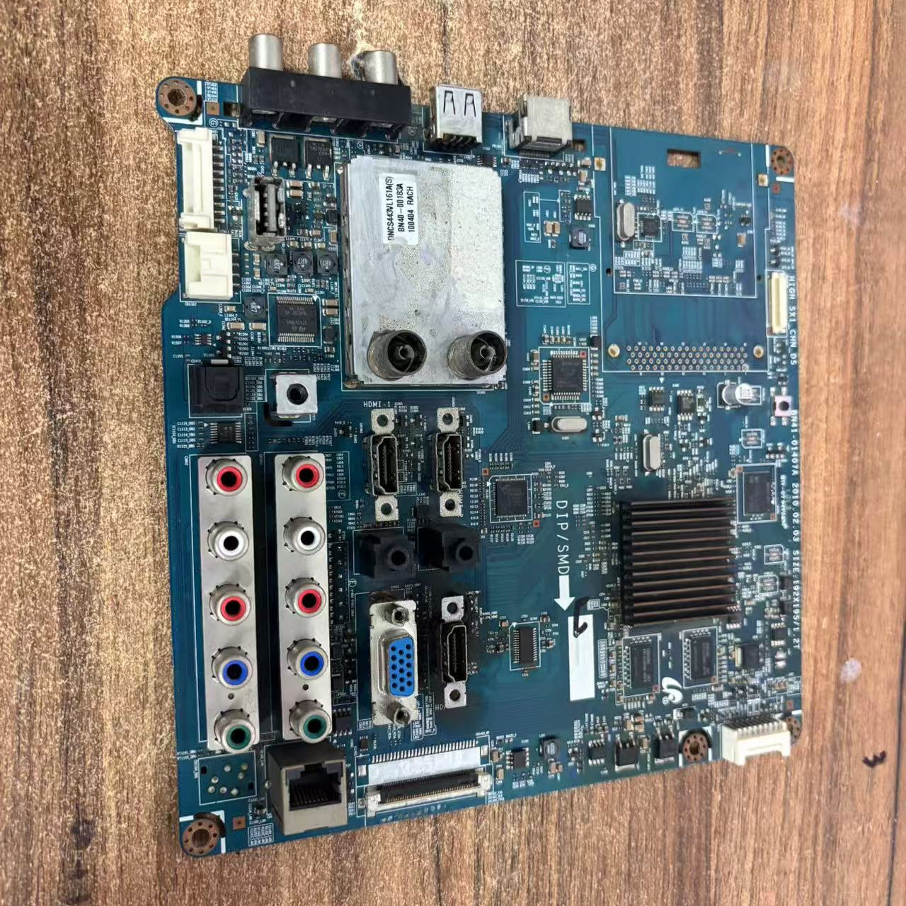 原装三星LA46C550J1F主板BN41-01407A屏LTF460HM01实物