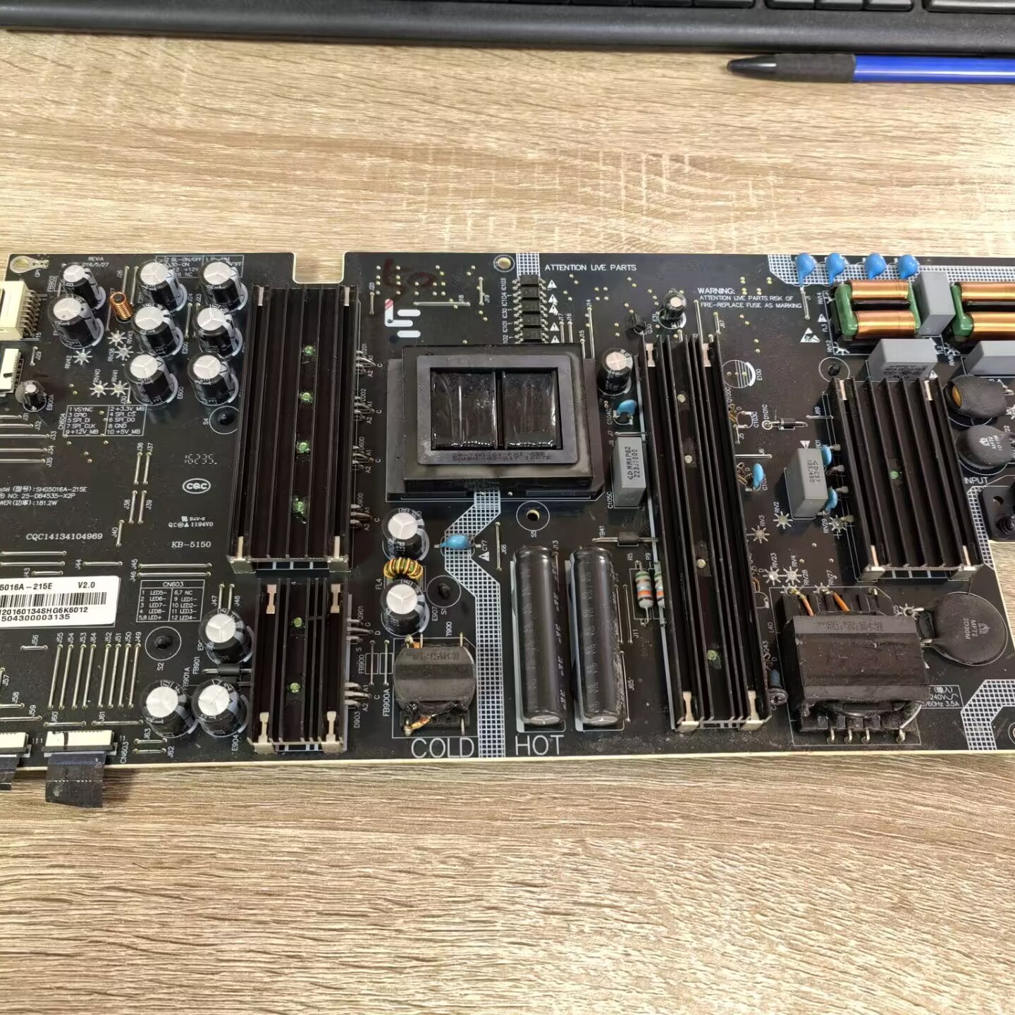 乐视X50电源板SHG5016A-215E25