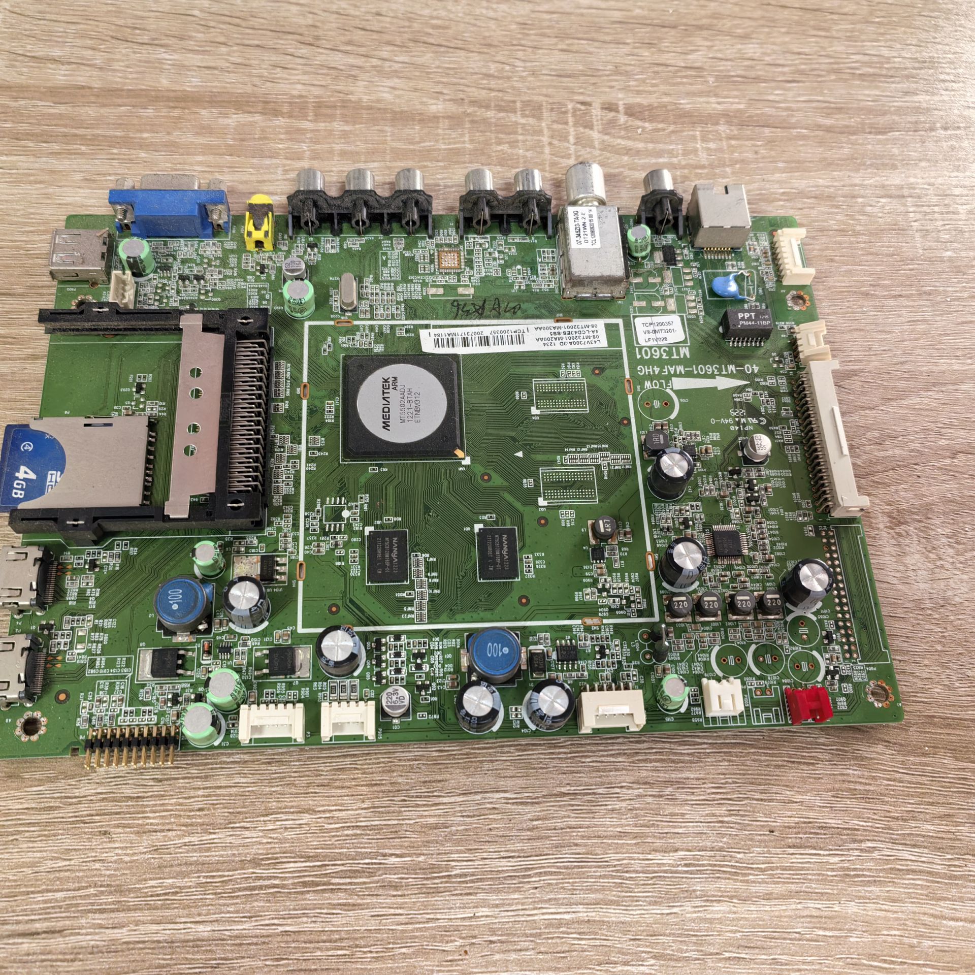 TCLL43V7300A-3D主板40-MT3601-