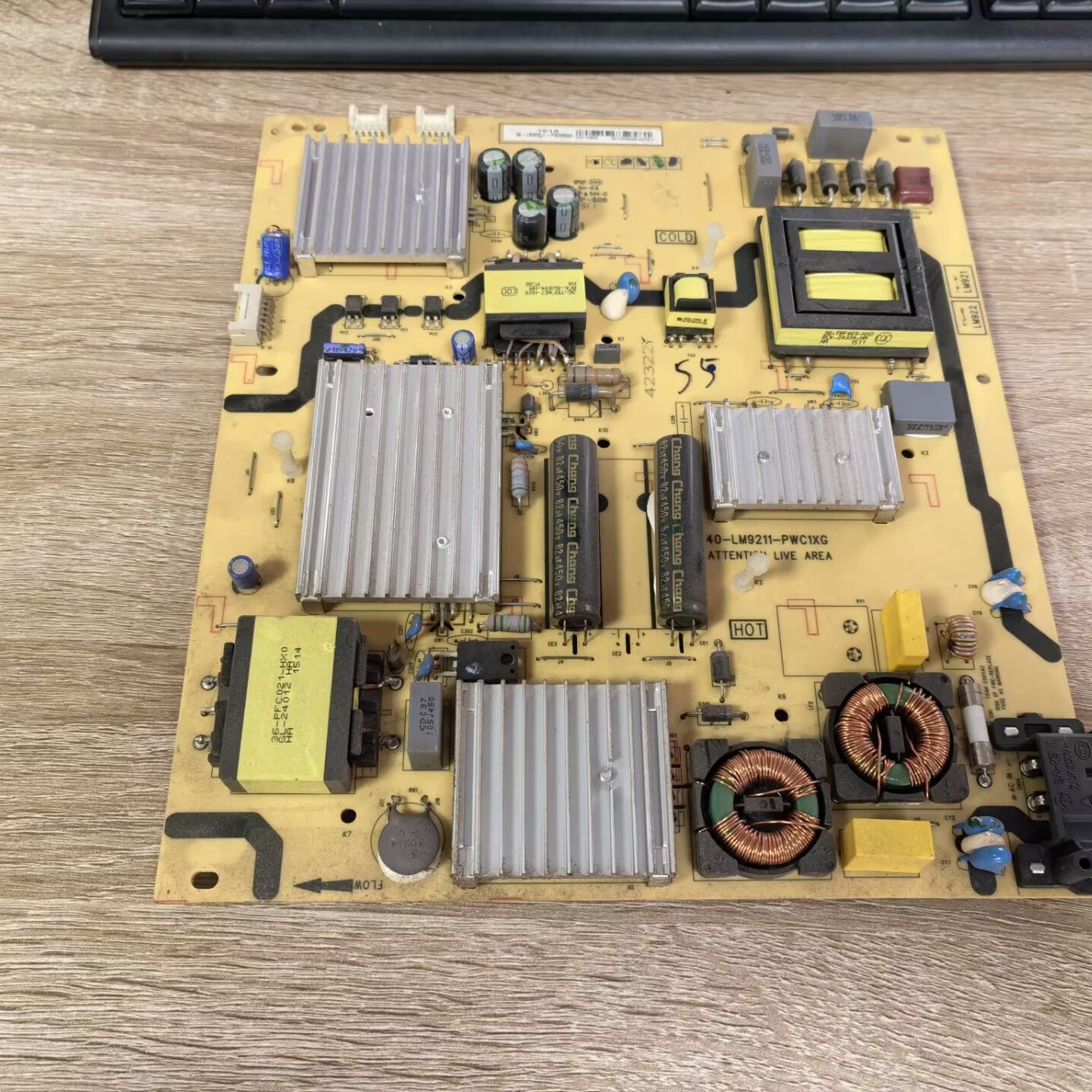 TCLL55A980CUD电源板40-LM9211