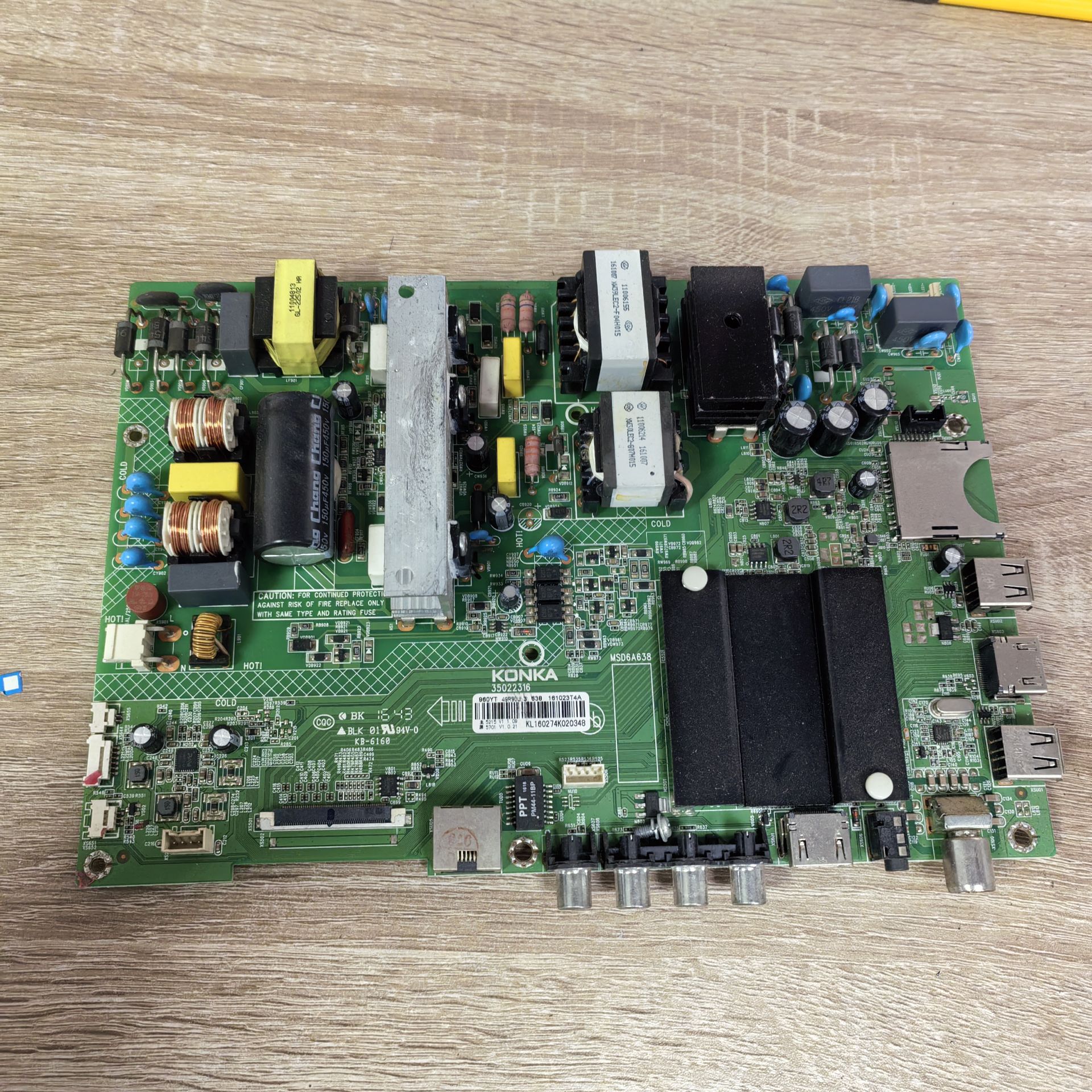 康佳LED49R90U主板35022316屏9