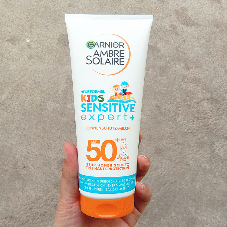德版garnier卡尼尔成人儿童清爽保湿防晒霜乳spf50防敏防水200ml