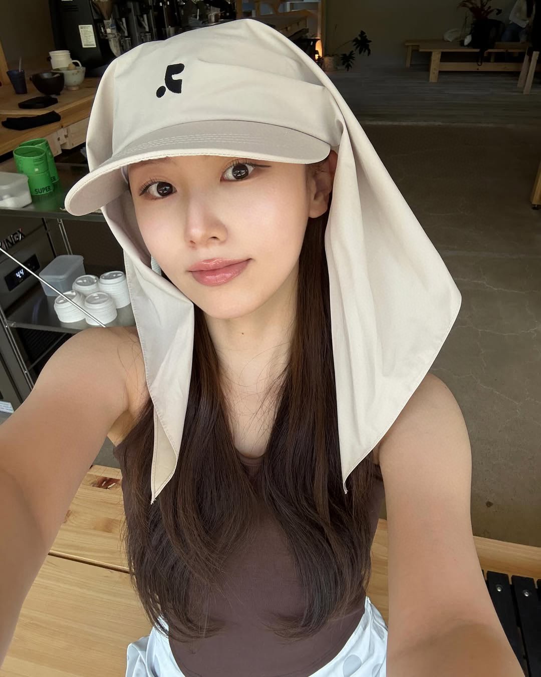 汪苏泷同款Rr可爱搞怪男女同款三角头巾刺绣空顶鸭舌帽拼接棒球帽