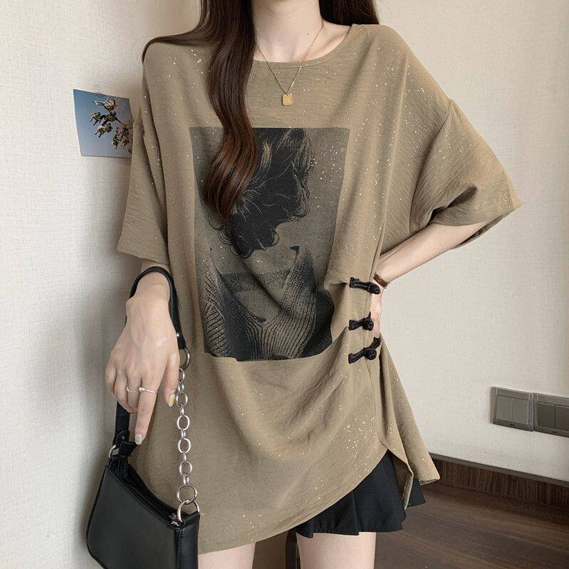 大码女装不规则盘扣印花短袖T恤女夏季宽松显瘦中长款遮肚上衣服图片