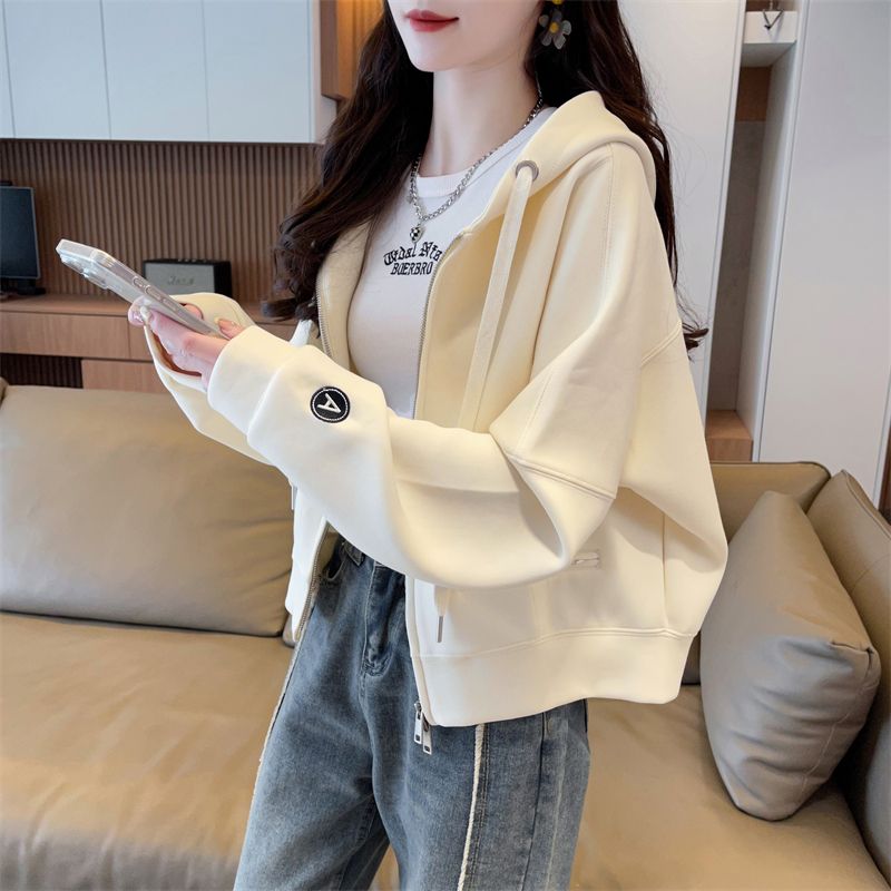 早秋短款外套女2025新款春秋宽松薄款百搭休闲小个子开衫拉链卫衣
