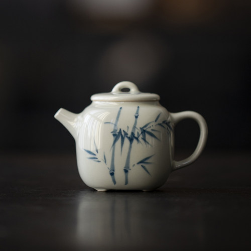 陶瓷手绘竹茶壶秘灰釉下彩