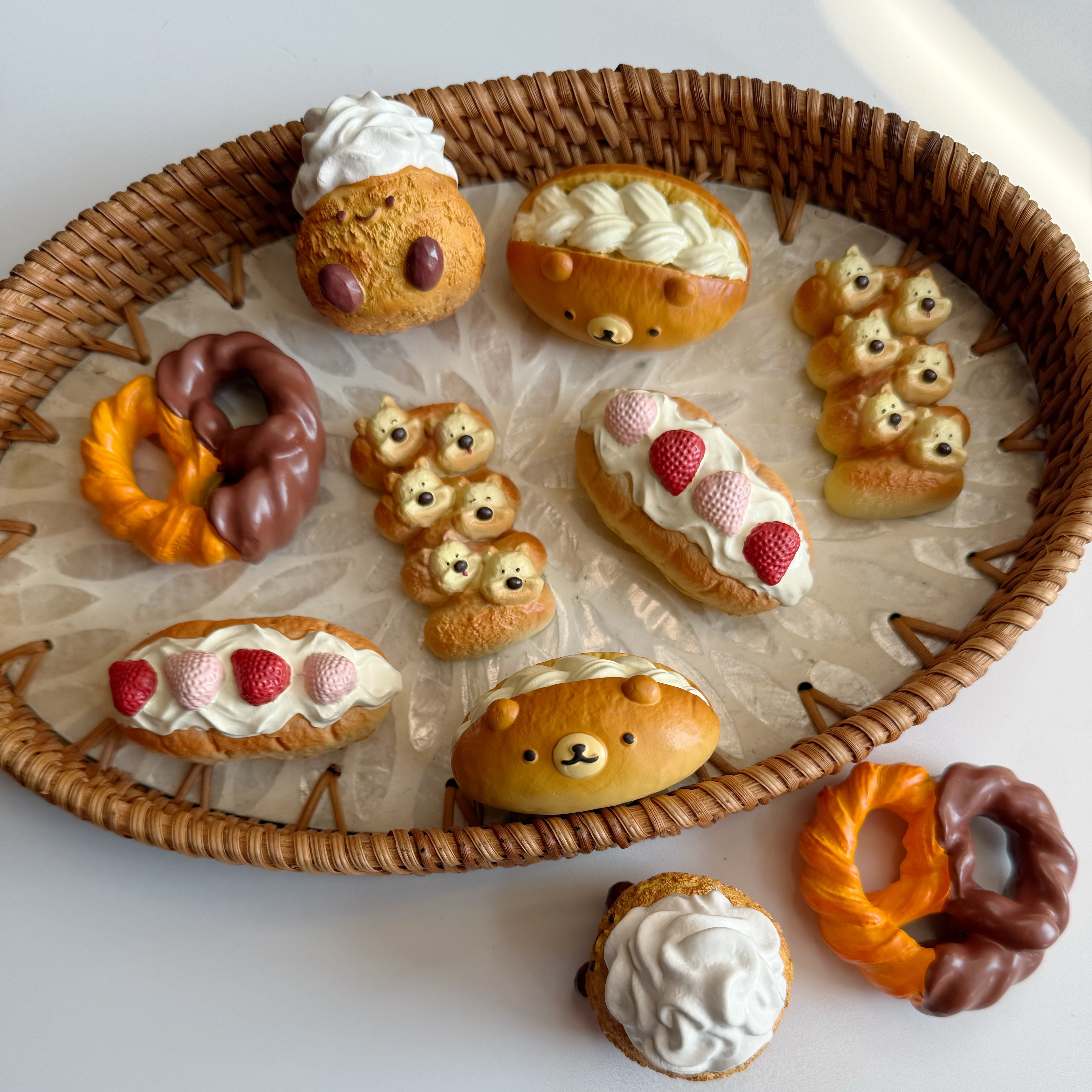 11月20号上新 磁小蟹  面包冰箱贴巧克力碱水 草莓面包奶油泡芙