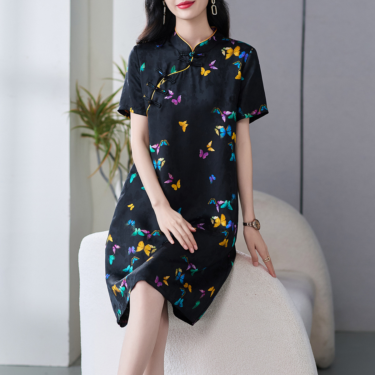 中国风改良旗袍连衣裙女2025新款新中式提花气质修身显瘦A字裙子