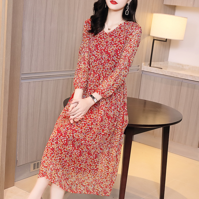 真丝连衣裙女春夏2025年新款名媛气质收腰显瘦桑蚕丝碎花裙子长袖