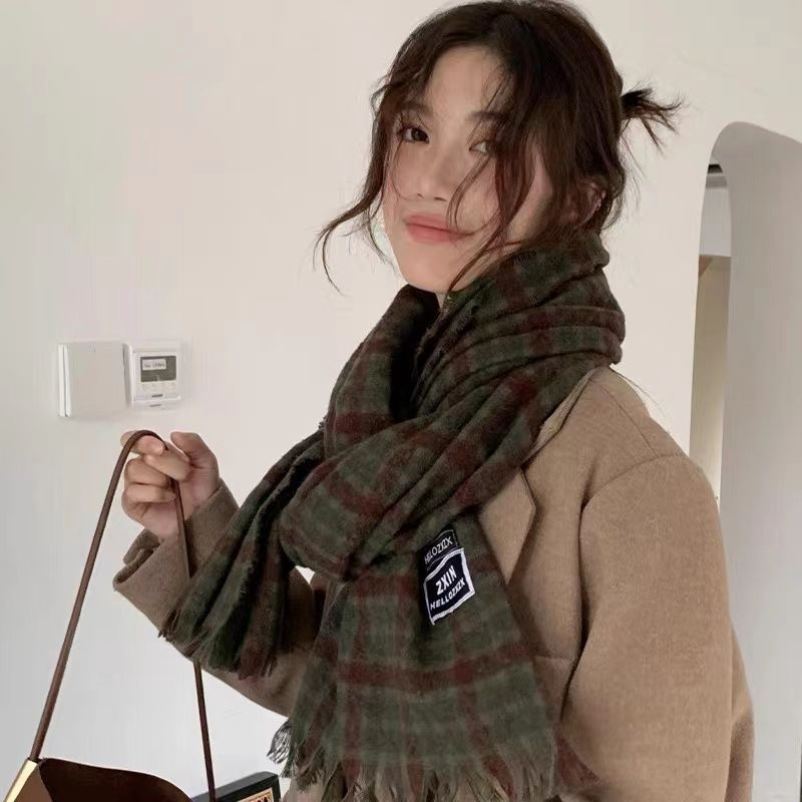 2026新款围巾女秋冬韩版百搭仿羊绒格子学生加厚保暖情侣围脖护颈