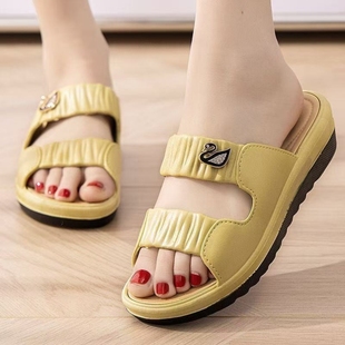 女夏季 增高厚底百搭沙滩鞋 拖鞋 新款 室内时尚 防滑软底防臭女士凉鞋