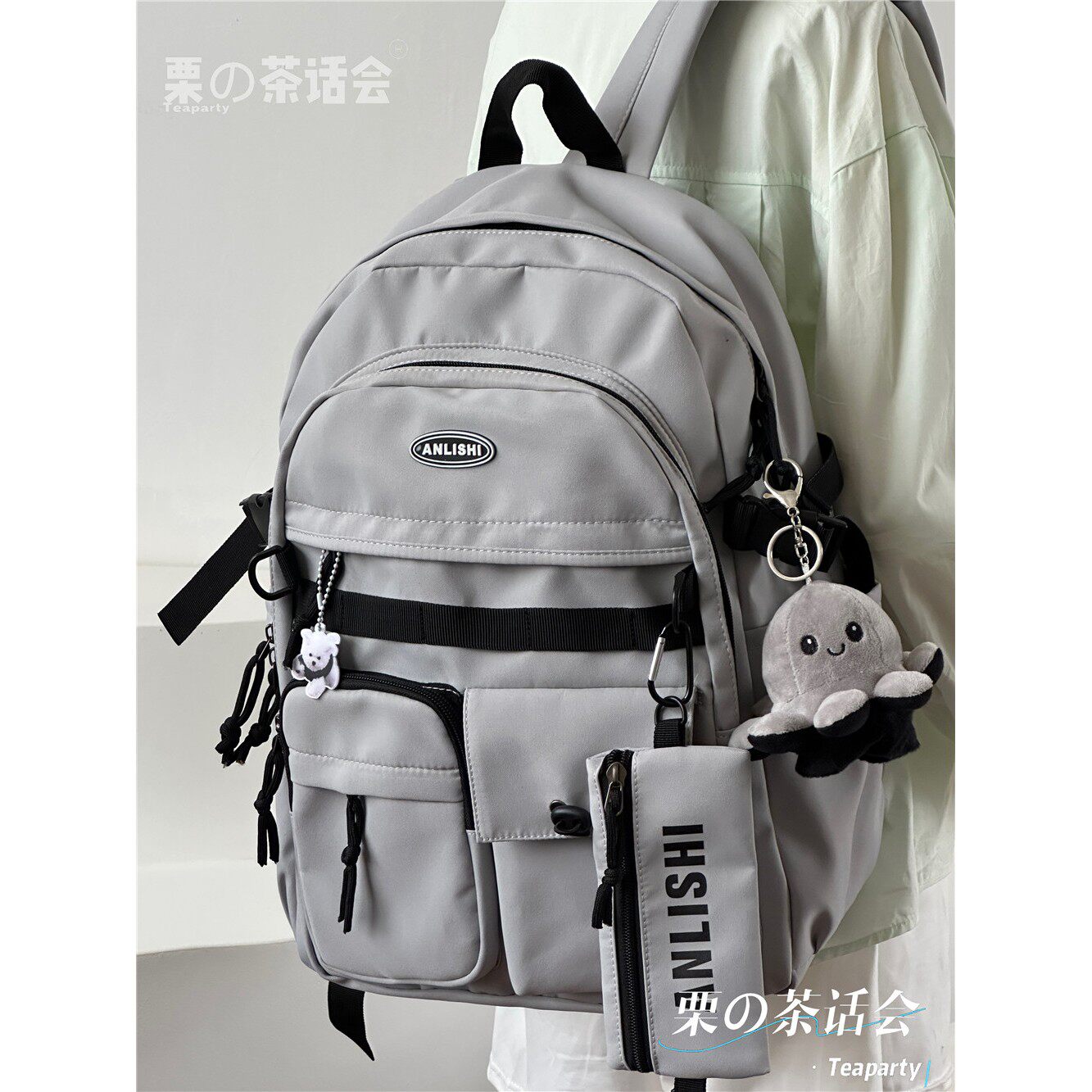 日系复古工装书包 初中学生大容量双肩包男潮ins校园风电脑背包女