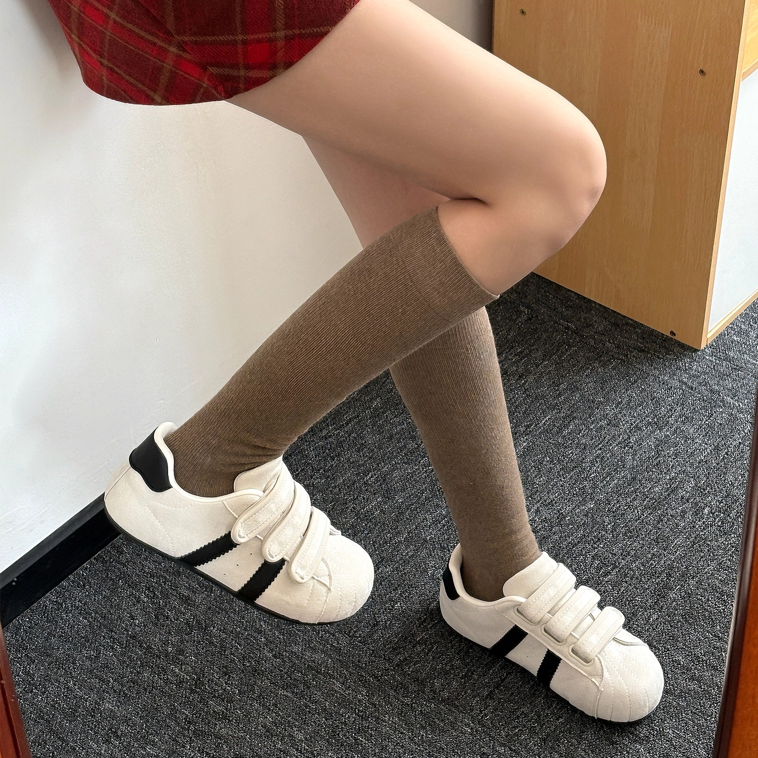 魔术贴德训鞋女2025新款秋季