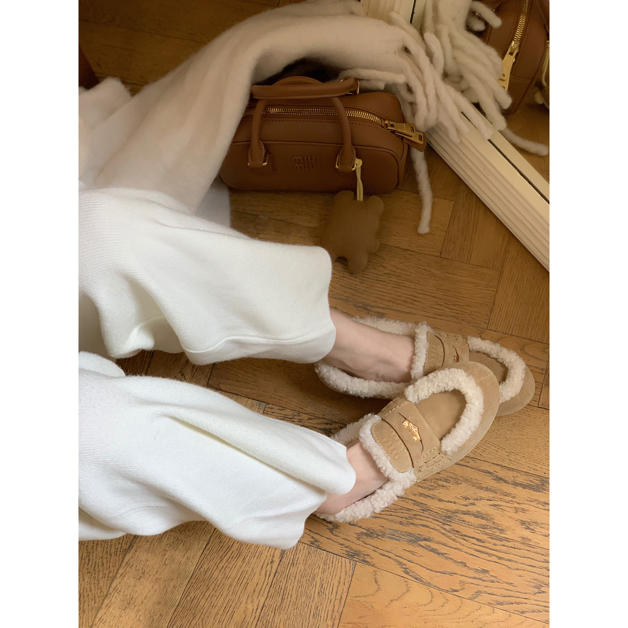 【benefanfan】羊皮毛一体2025冬季新款保暖毛毛鞋加绒舒适乐福鞋,女鞋,毛毛鞋,淘宝优惠券,粉丝福利购,淘宝优惠卷