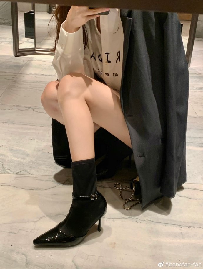 【benefanfan】弹力瘦瘦靴袜靴2025秋冬新款尖头细跟真皮高跟短靴,女鞋,时装靴,淘宝优惠券,粉丝福利购,淘宝优惠卷