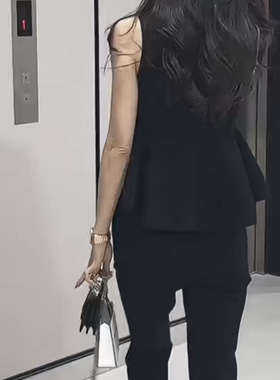 2025夏季爆款黑色公主边优雅韵味无袖轻简上衣修身微喇裤小众套装