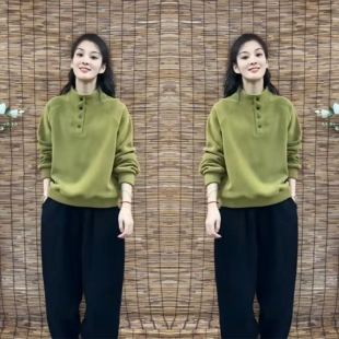 韩版 欧洲站气质洋气2024秋冬女绿色时尚 遮肉清新甜美高级卫衣穿搭