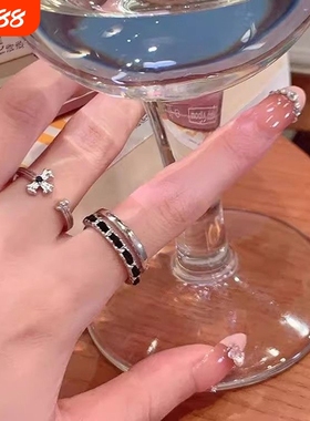 精致叠戴十字戒指女小众设计感高级2025新款食指戒开口可调节指环