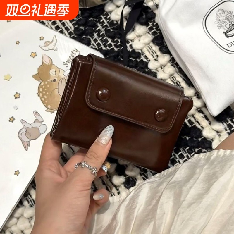 2025新款日系复古软糯软包小眼睛钱包短款拉链暗线零钱包卡包证件