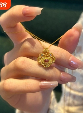 新中式宫廷风金色平安锁吊坠项链轻奢精致高级感锁骨链颈链毛衣链
