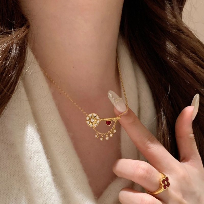 925法式复古轻奢八芒星白贝流苏钥匙项链镶嵌锆石宫廷风气质颈链