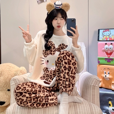 冬季法兰绒加绒加厚大码睡衣女款