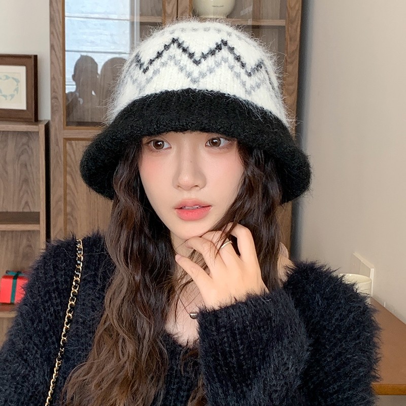 针织渔夫帽女秋冬民族风帽子保暖水桶帽显脸小盆帽潮红色灰色黑色