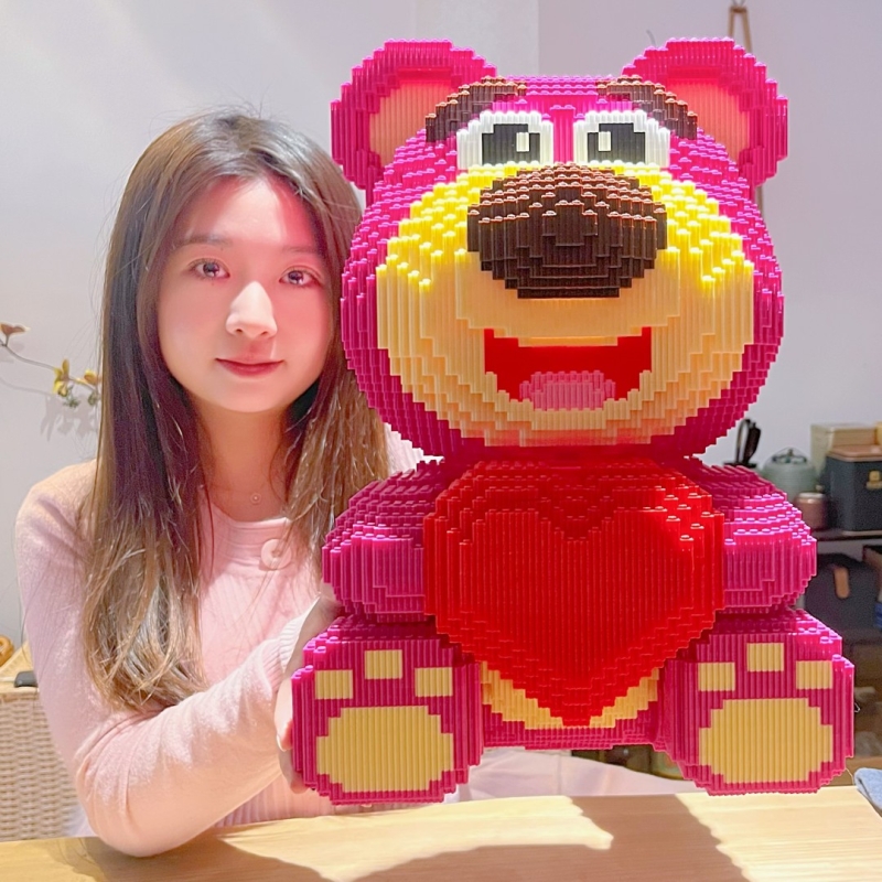 2024新款草莓熊积木益智拼装玩具成人高难度男女拼图礼物摆件熊猫