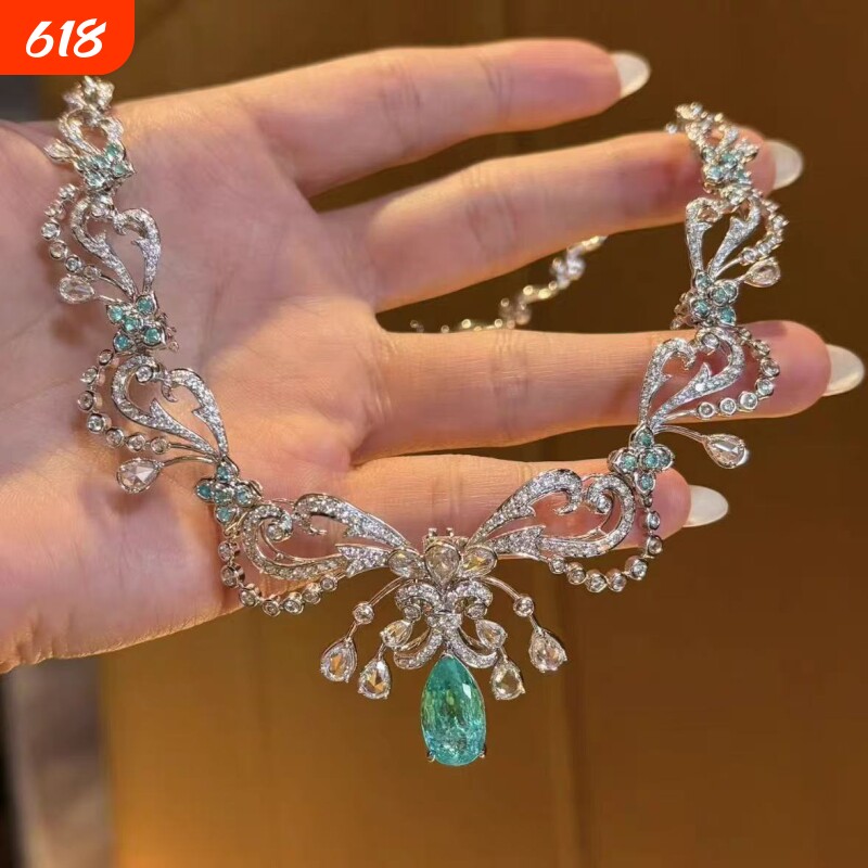复古重工满钻水滴吊坠项链女高级轻奢新娘晚宴锁骨链精致气质名媛